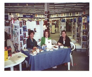 Booksigning with Claudia Dian, Me and
Kathryn Fox - at Waldenbooks, Raleigh